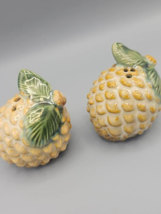 Vintage Ceramic Pineapple Salt and Pepper Shakers Set