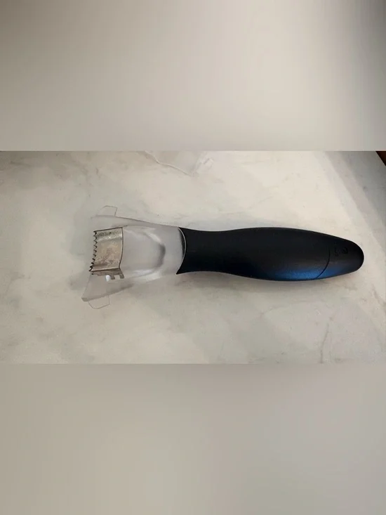Pampered Chef Corn Kernel Cutter model #1114