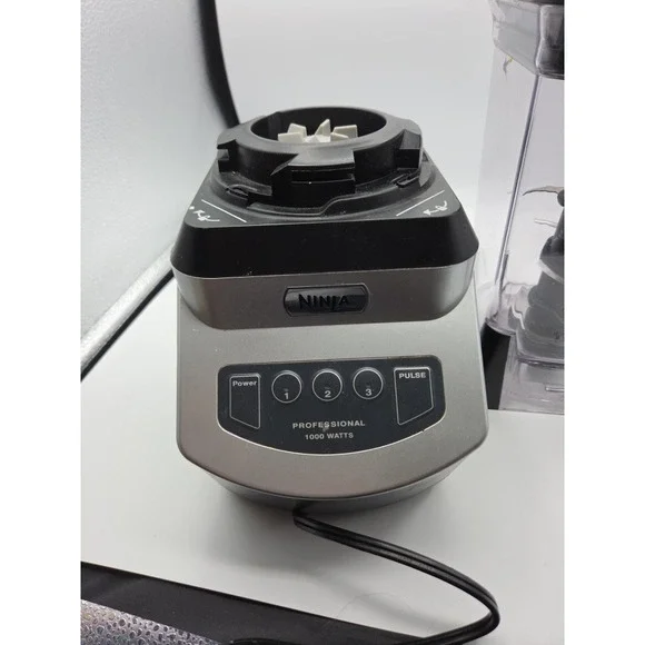 Ninja Professional Blender 1000 Watts Silver Black Base Only NJ600CO 30 Tested