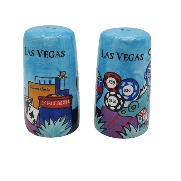 Vtg Las Vegas Ceramic Salt & Pepper Shakers Set Casino Chips Dice Souvenir Gift‎