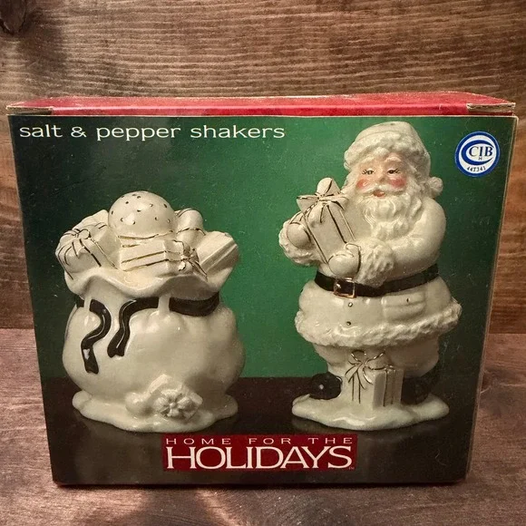 Home For The Holidays Santa & Gift Bag Salt & Pepper Shakers Set Macy's 56040