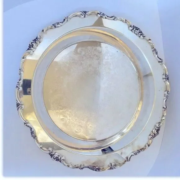 Lunt Round Silver Plate Tray Modern Victorian Floral Buffet Dish