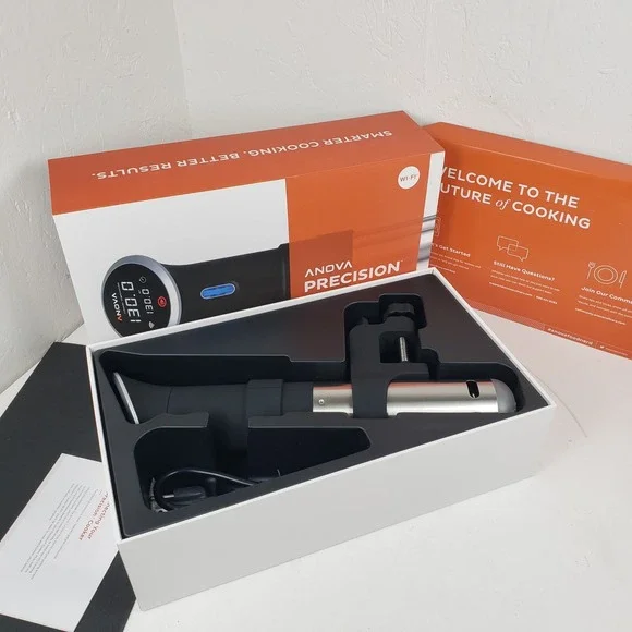 Anova Precision Cooker 900W Sous Vide Immersion Circulator Wi-Fi Black Silver