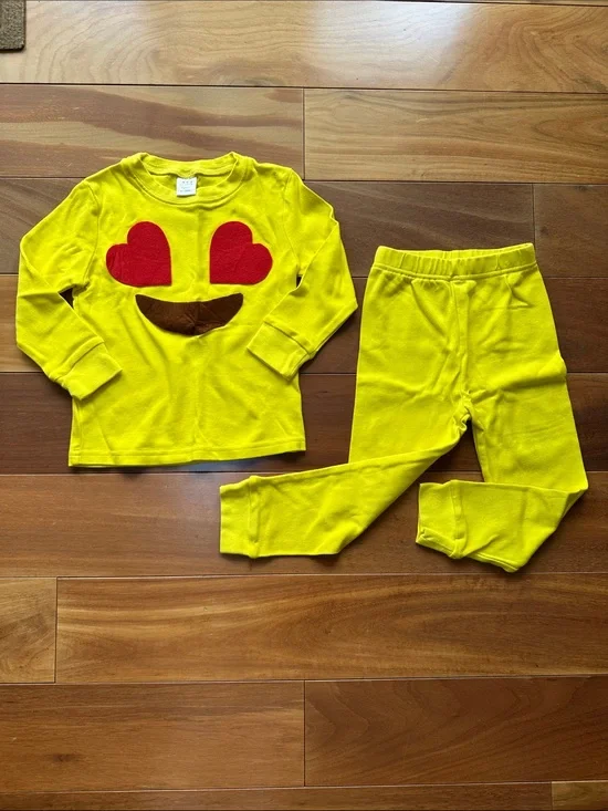 Homemade Halloween Costume Kids Yellow Heart-Eyes Emoji Pajama Set 3T