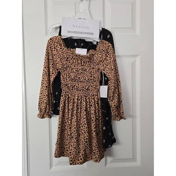 Btween Girls Two Pack of Dresses Size 5. With‎ hair Accessories NWT