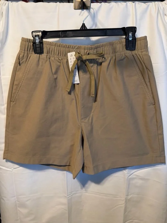J. Crew Men's Shorts in Khaki NWT