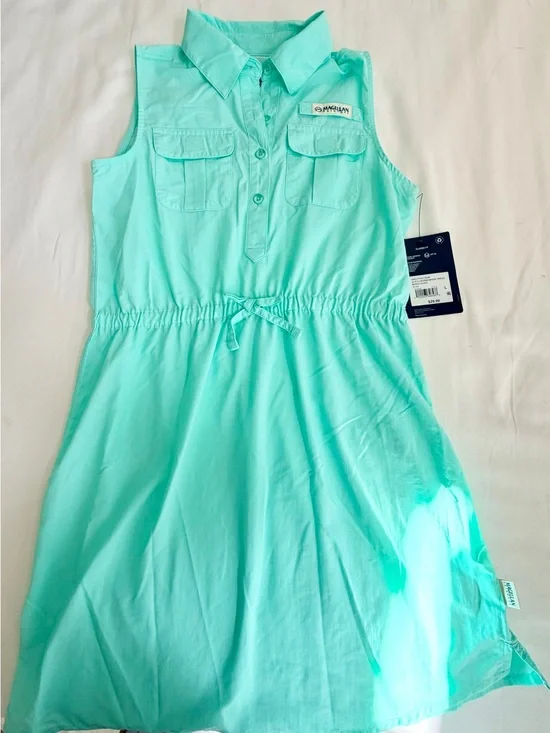 Magellan Outdoors Girls Sleeveless Shirtwaist Dress in Mint Green
