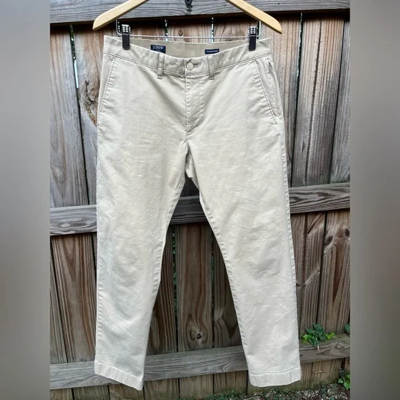 Men's J.Crew Thompson khakis