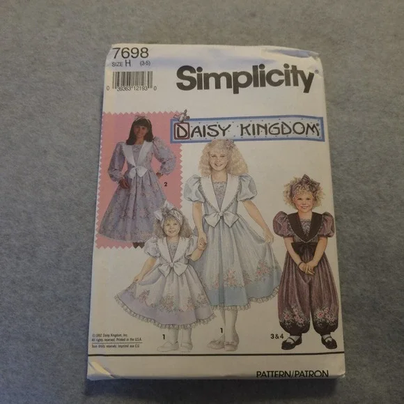 Simplicity UNCUT Sewing Pattern 7698‎ Daisy Kingdom Girls Child Romper Dress 3-5