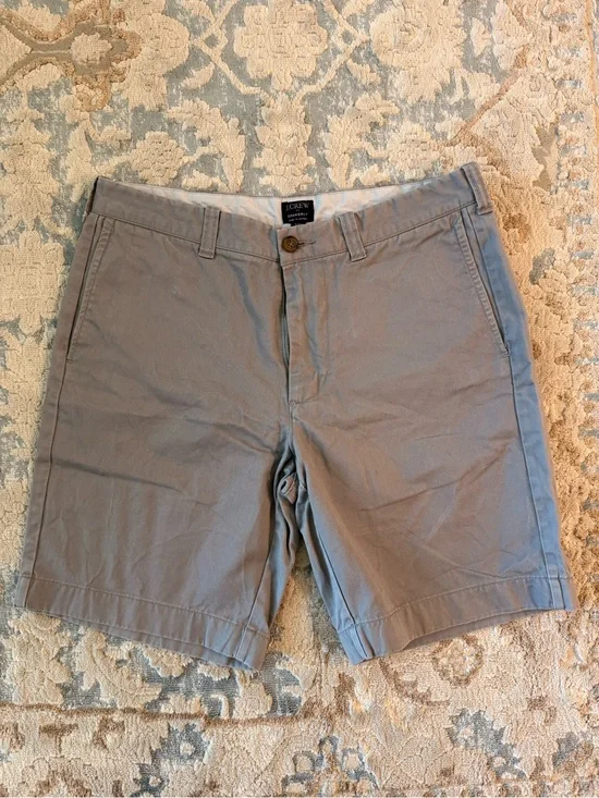 J. Crew Men’s Light Gray Flat Front Cotton Shorts