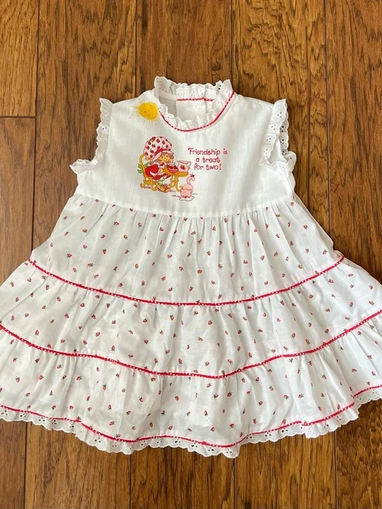 Vintage 1980s Strawberry Shortcake Dress Size 4 ILGWU Union Made USA Rare Excell