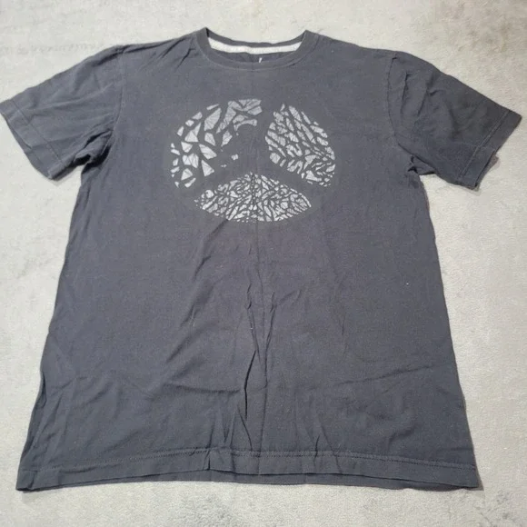 Jordan T-Shirt Mens Small‎ Black Jumpman Elephant Print Graphic Tee Streetwear