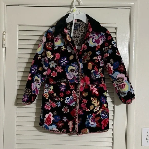 Children’s Place Velour Black Floral Leopard  Buttoned  Coat Jacket size 7-8