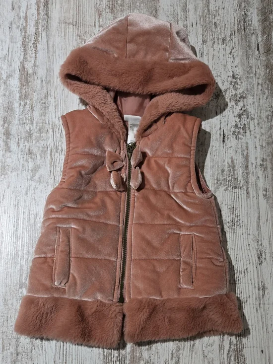 Nicole Miller Girls Plush Hooded Vest in Dusty Rose Size 4