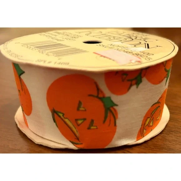 VINTAGE Halloween Jack-O-Lantern Pumpkin Fabric Ribbon 1.375in x 12ft 3295