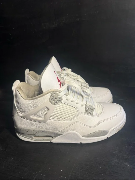 Nike Air Jordan 4 Retro Mens Shoes - White/Gray