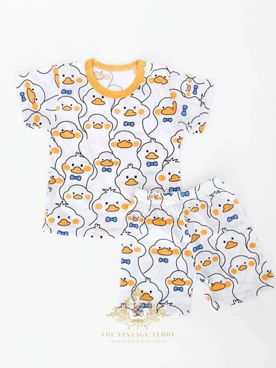 NWT Adorable Kids Matching Set T-shirt & Shorts 2-Piece 100% Cotton Mr. Duck 4T