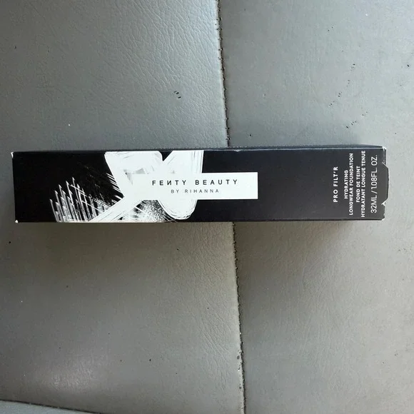 Fenty Beauty Pro Filt'r Hydrating Longwear Foundation 120 Light Neutral 32ml