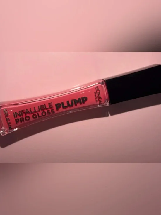 Loreal Paris Infallible pro floss PLUMP lipgloss - sheer blossom NEW NWT
