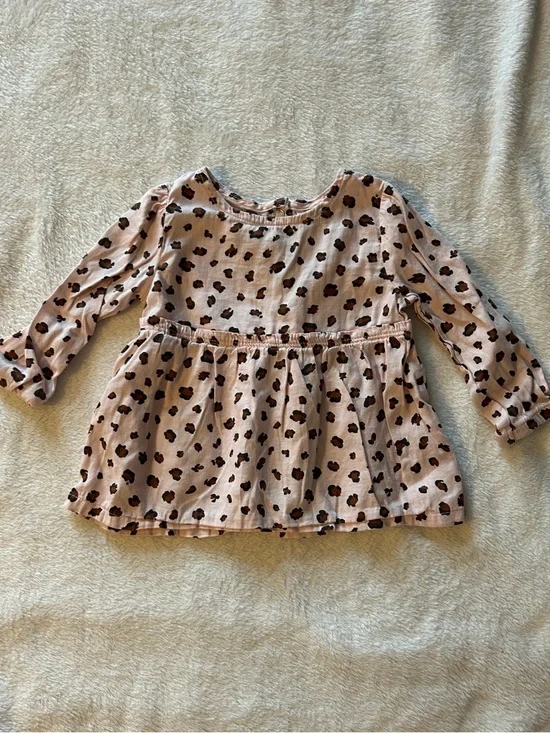 Lot of Baby Girl Size 12 month clothes