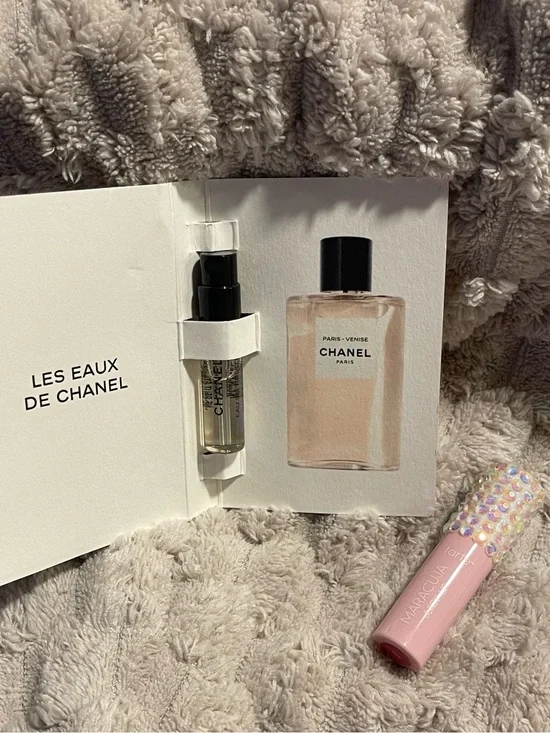 CHANEL Les Eaux De Chanel Sample & Bedazzled Mini Tarte Maracuja Juicy Lip