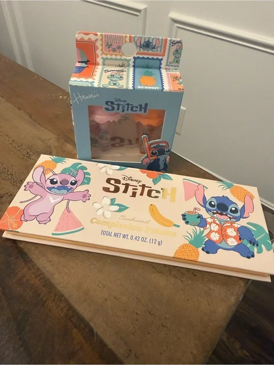 Disney Stitch Tropical Cosmetic Palette & Lip Balm Duo