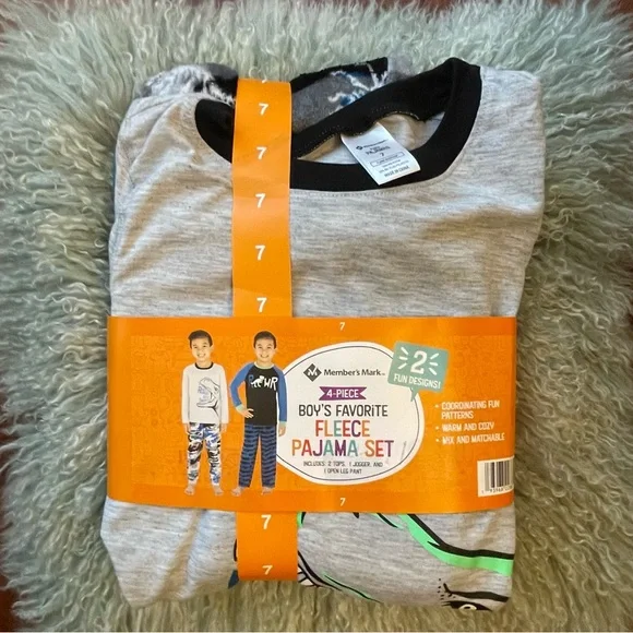 Boys' Favorite Fleece Pajama Set - Gray and Black 2 pack