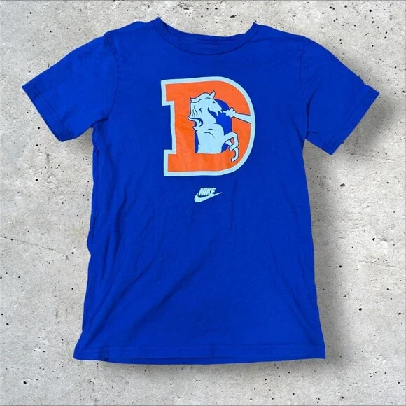 Nike Denver Broncos Vintage D Logo Graphic T Shirt Youth Size Large L 14-16 Blue