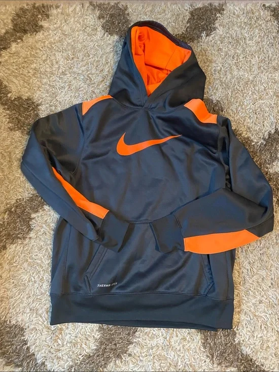 Boys NIKE Therma Fit Hoodie