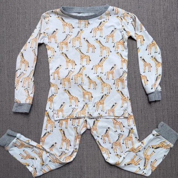 Burts Bees Kids Giraffe Print Organic Cotton Pajama Set White Gray 4T Snug Fit