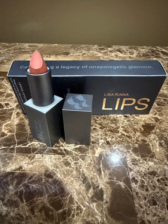 Lisa Rinna Collection LIPS Lipstick - Envy Me