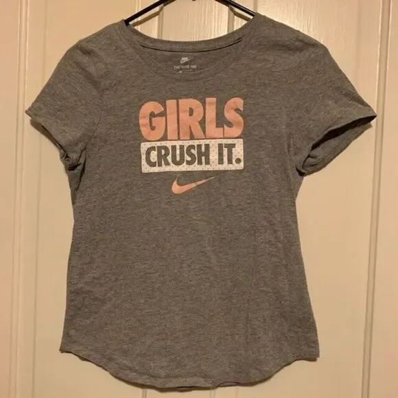 NIKE GIRLS CRUSH IT SIZE GIRLS XL THE NIKE TEE