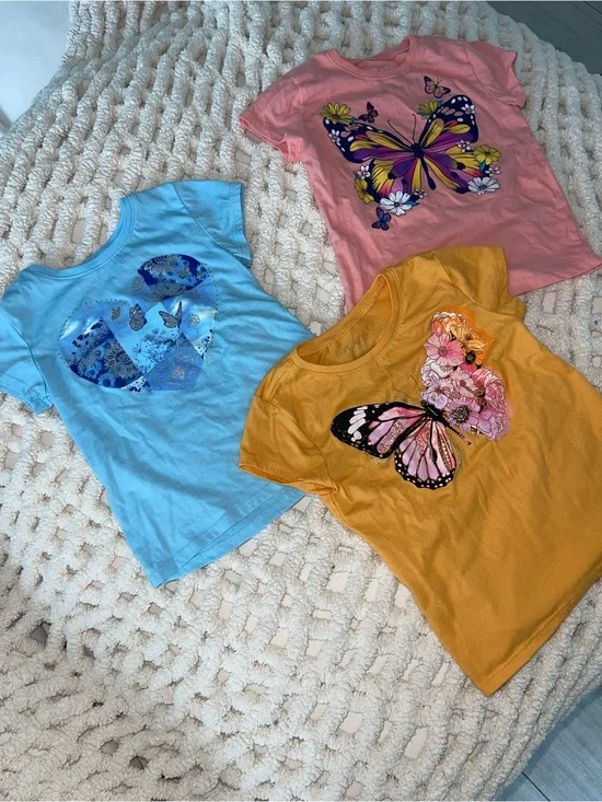 💕🤍Girls' Children’s Place Size 4T Short Sleeve  Graphic Tees💕🤍