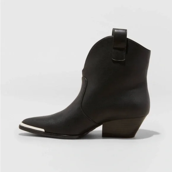 Women's Henley Ankle Western Boots - Universal Thread™ Black