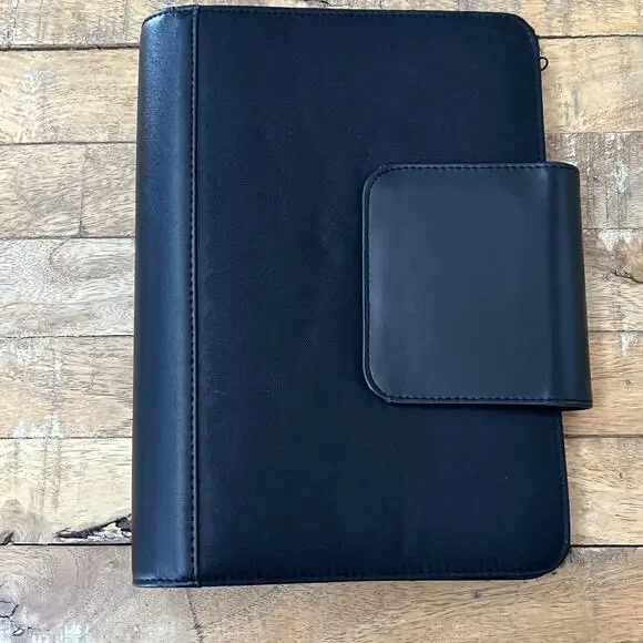 Franklin Covey 365 Planner Black Leather Canvas Magnet Closure