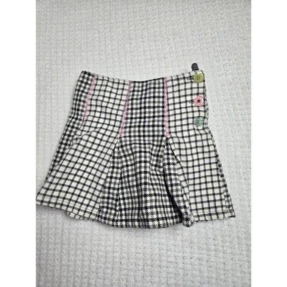 Y2K Girls‎ Plaid Pleated Skort Size 6 Black White Pink Heart Button 2006