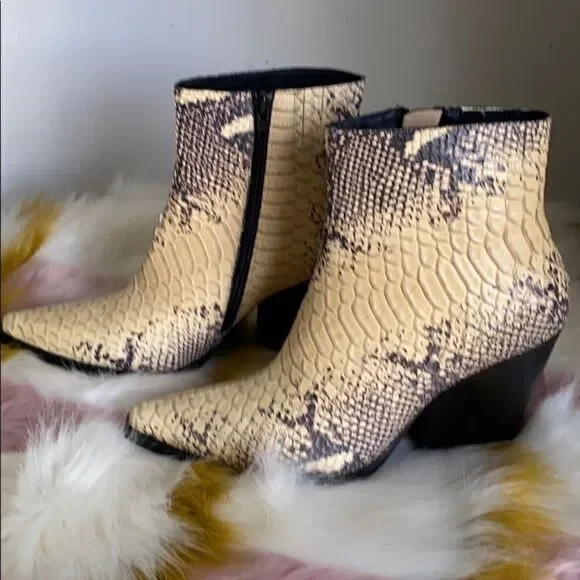 💯 FREE PEOPLE JEFFREY CAMPBELL