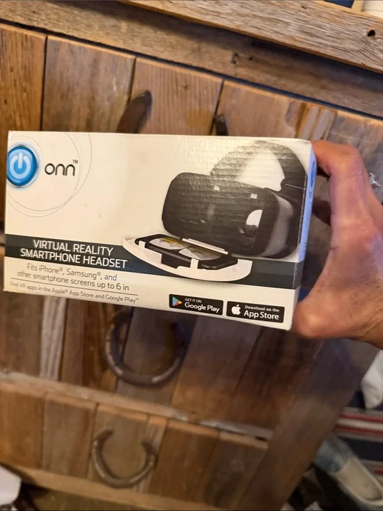 Onn Virtual Reality Smartphone Headset - Black and White