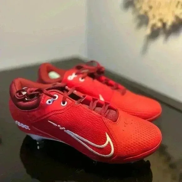 NEW Nike React Hyperdiamond 4 Elite Softball Cleats  Red Women's Size 10.5