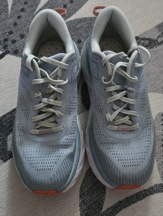 Hoka One One Bondi 7 running shoes