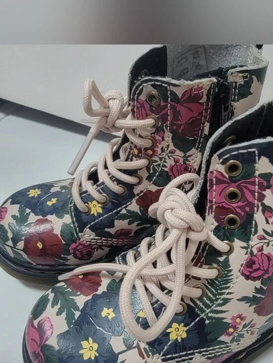 Dr. Martens Toddler 9 English Rose Boots