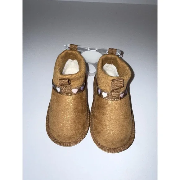 Pawz Baby 6 Brown Slip On Booties Sherpa Lined Cozy Toddler Winter Hearts NEW