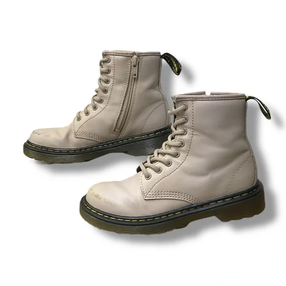 ⚡ Dr. Martens 1460 Kids‎ Boots 👢 Beige Leather w/ Side Zips