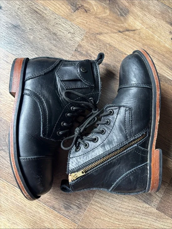 Mikoleon Black Leather Heirloom Luxe Side Zip Boots size 11.5