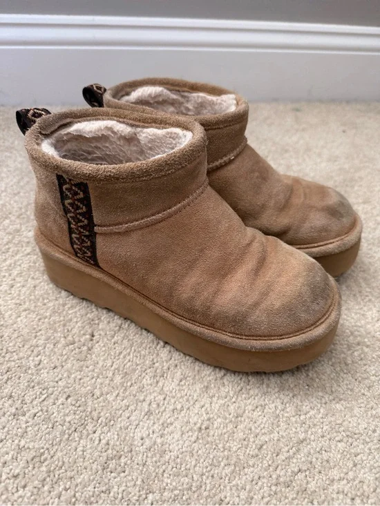 Bear Paw | Girl’s Tan Suede Shearling-Lined Ankle Boot