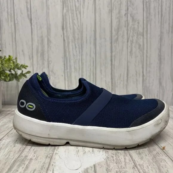 Womens Size 10 Oofos Oomg Slip on Sneakers