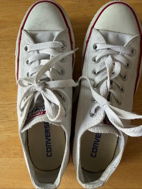 Converse Kids White Canvas Low-Top Sneakers with Red Trim