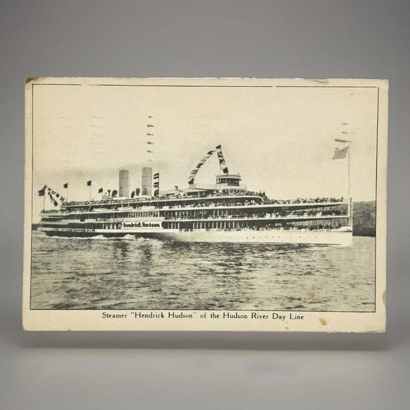 Vintage 1940 Postcard Steamer Hendrick Hudson River Day Line Ship Boat NY Pough
