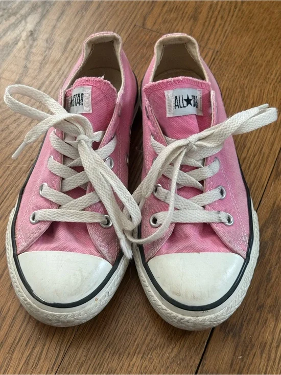 Converse Kids Pink Low-Top Canvas Sneakers