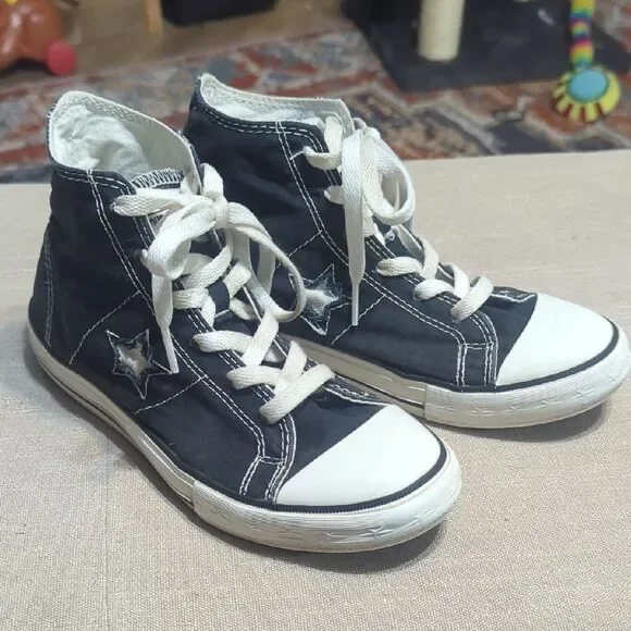 vintage 2004 Converse One Star Junior hi‎ top sneakers